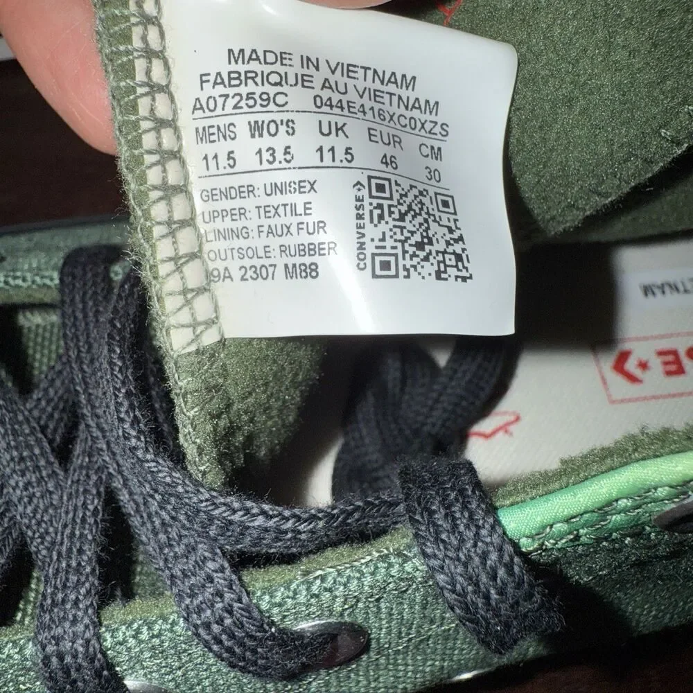 Converse x Liverpool FC Chuck 70 Sneakers Kombu Green A07259C Size Men’s 11.5 - Picture 7 of 7